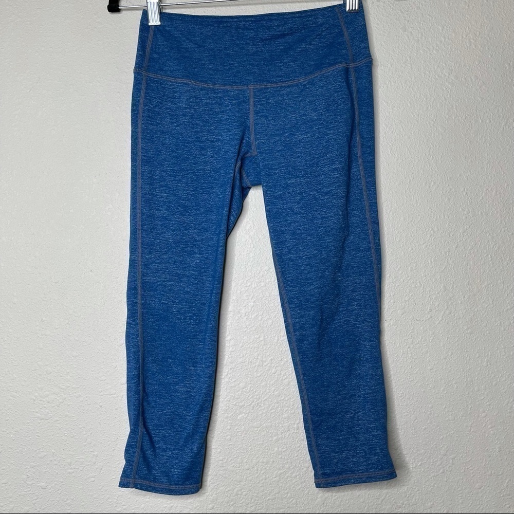 Athleta Blue Odessy Chaturanga Capri Pants